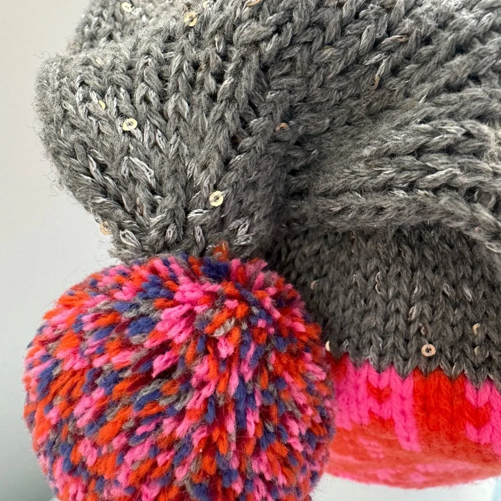 LEBIG girls winter hat size 6-12 y old